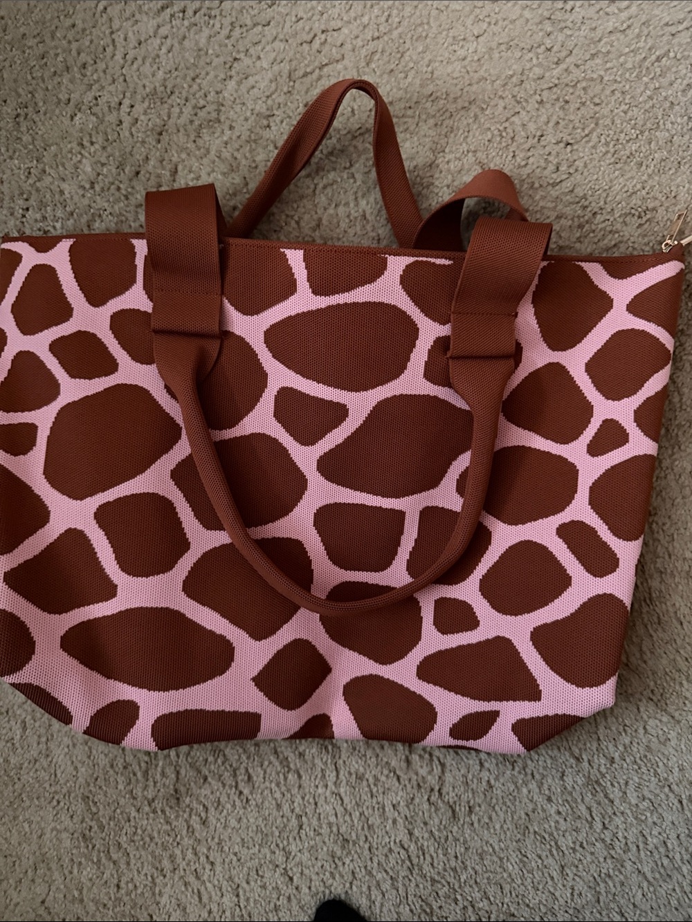 Pink & Brown Giraffe-Print Tote Bag - Picture 2 of 2